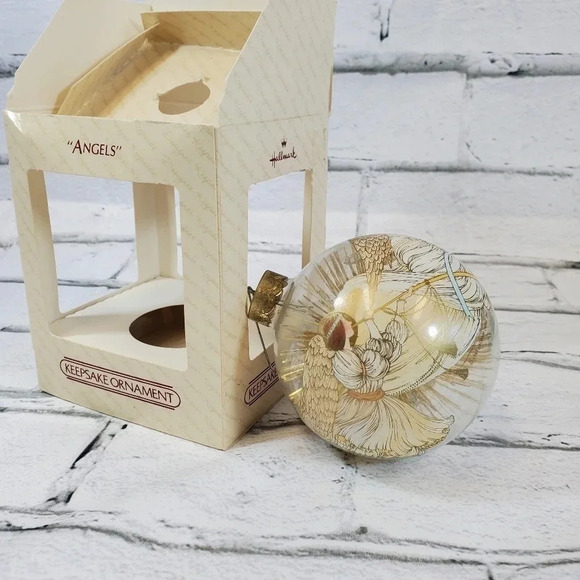 1983 Hallmark Angels Collectable Keepsake Ornament HM1 - Picture 2 of 7